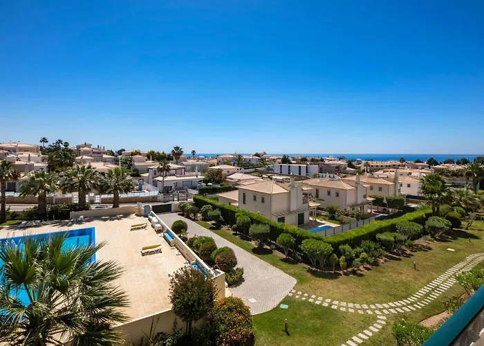 Lovely 2-bed In Sao Rafael